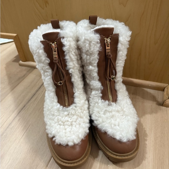 Coach Leona Sherling Boot - Picture 3 of 11